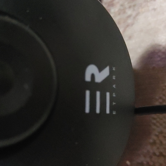 Wired Headphones - Picture 2 of 4